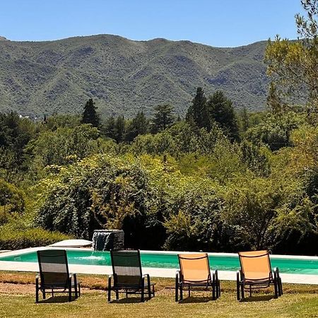 La Jacinta Posada Suites Santa Rosa de Calamuchita Exteriör bild